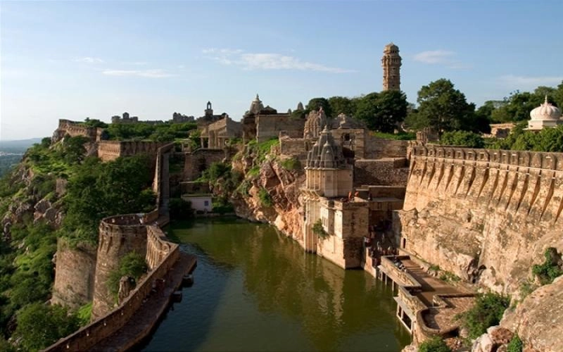 Delhi to Chittorgarh Road Trip By Urbania Car: Travel Time, Distance