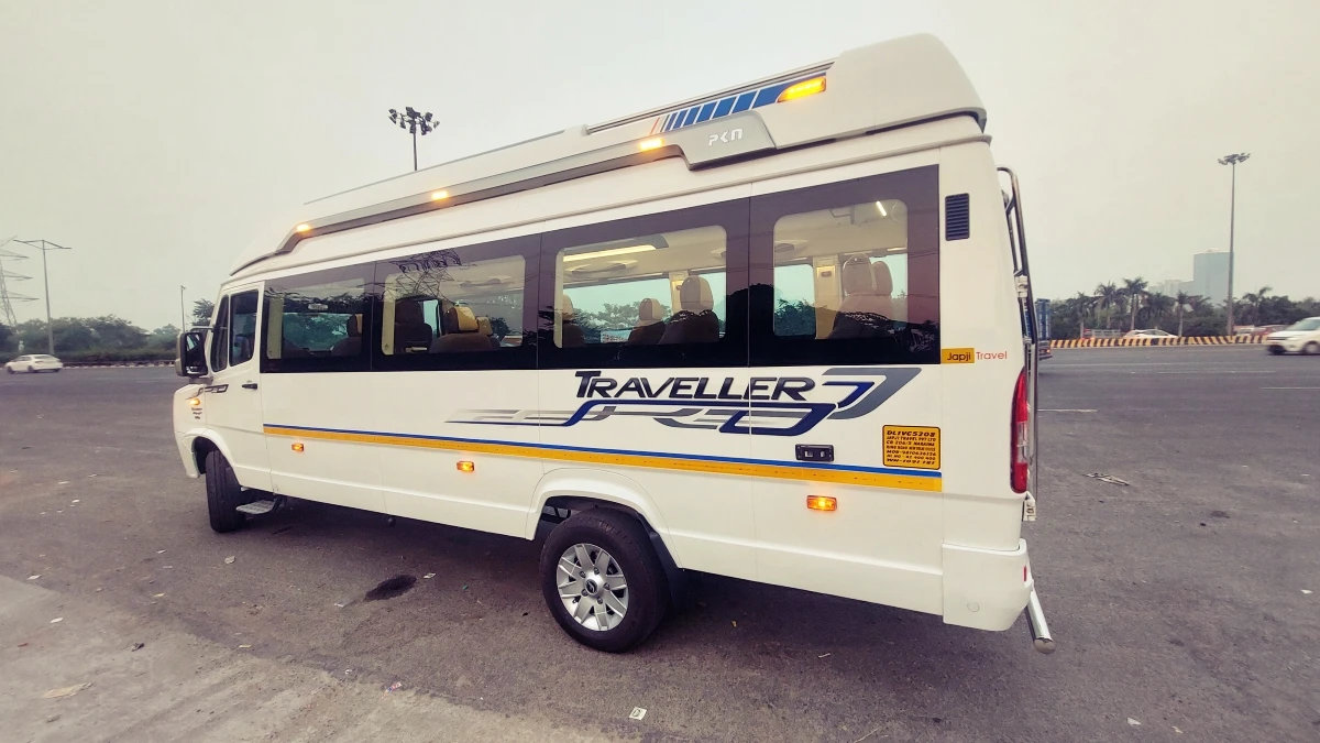  Tempo Traveller Hire for Educational & College Trips